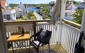 Skaftö Hotell Villa Lönndal, Grundsund